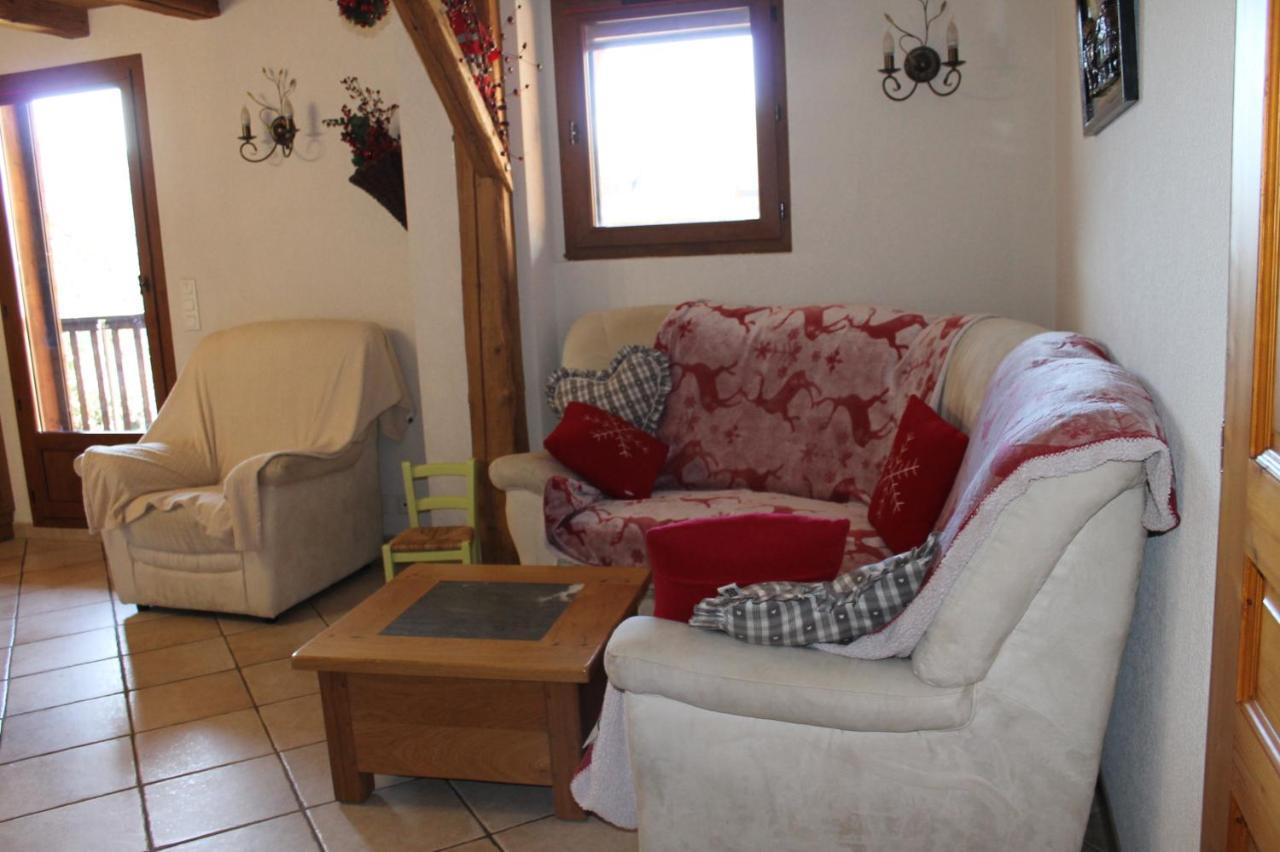 La Ferme De Sous-lachat Apartment